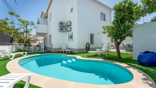Vivenda Neves in Albufeira by LovelyStay