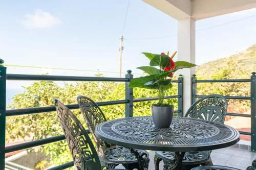 Casa Santos- Arco da Calheta