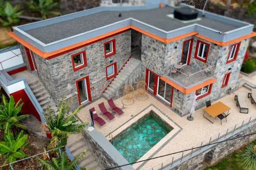 Fajã Stone House by LovelyStay