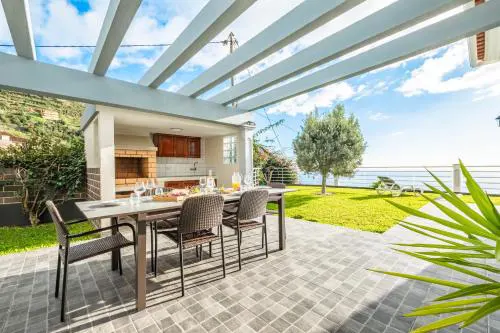 Villa Soleil by Homie