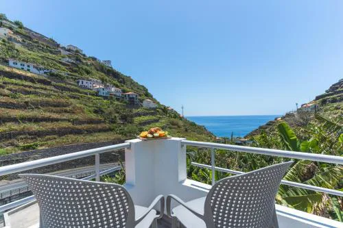 Atlantic Lookout by Atlantic Holiday