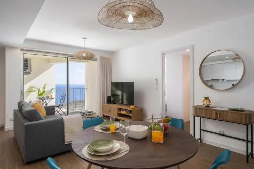 Atlantic Residence II One-Bedroom with Sea View