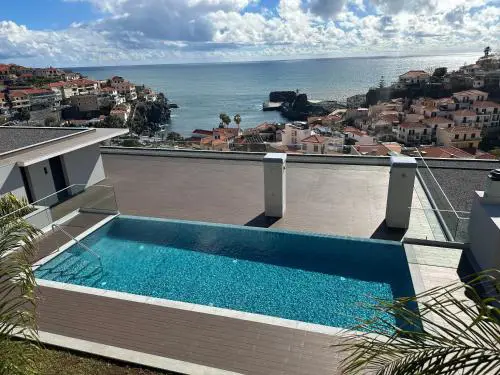 Deluxe Bay View