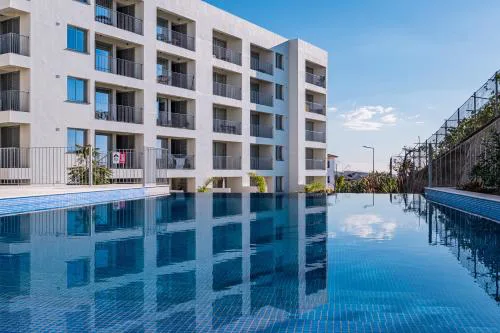 Relaxed Madeira Stay with Pool & Balcony