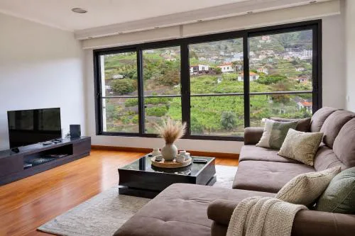 Capela House - Your home away from home