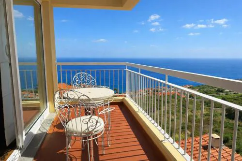 Caniço Horizon Apartment by Amazing Madeira