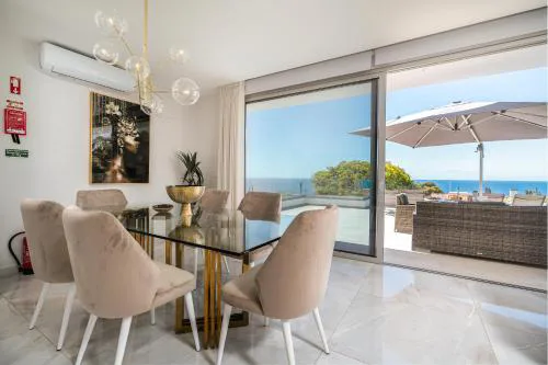 El Dourado House