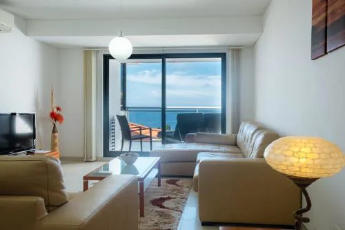 GuestReady - A splendid sea-view stay