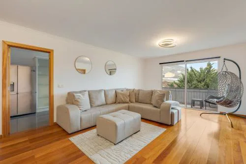 Sun Flower Apartment by Holiday Rental Madeira