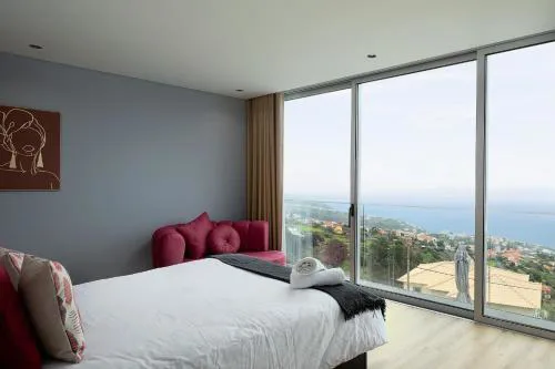 King´s View (Heated Pool and Sea View)
