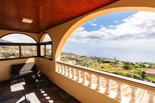 Michaels View - Calheta