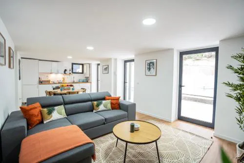 CITY OASlS FUNCHAL APARTMENT & STUDIO