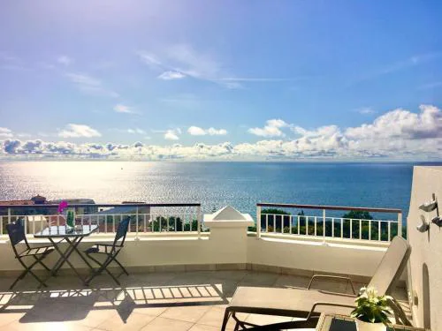 Endless Holiday 2 Bedroom Apartment Lido