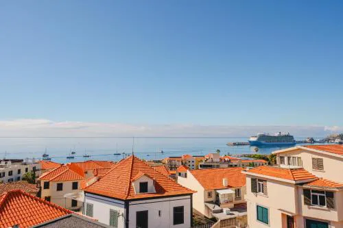 FLH Funchal A Quinta do Conde