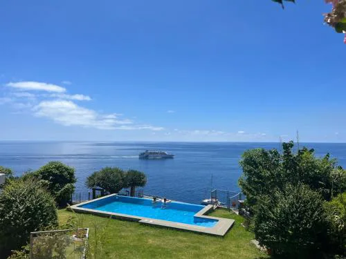 Irlandas Villa Funchal Seaside Villas