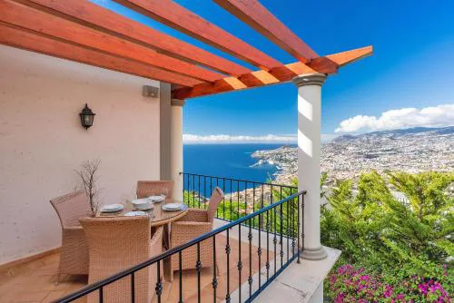 Luxury two bedroom Palheiro Village by Holiday Rental Madeira