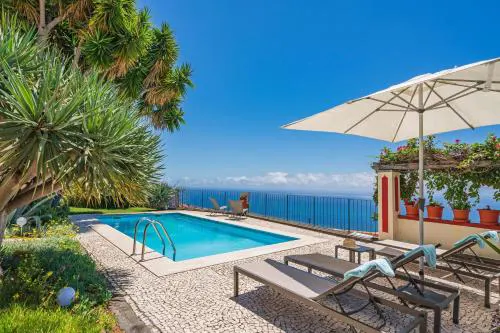 Magnificent Funchal Villa Quinta D'alegria 4 Bedrooms Panoramic Sea View