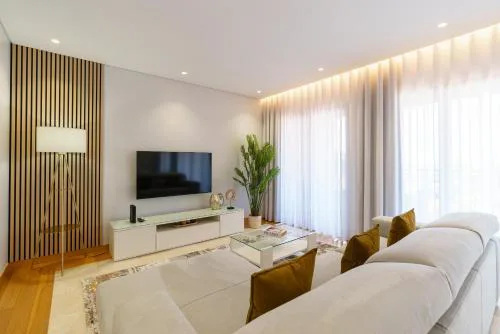 Mar e Sol Chic & Modern City Apartment