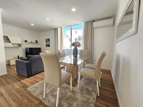 Mary Jane Apartment Funchal by Rentallido