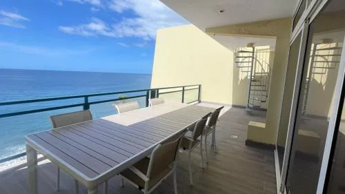 Peaceful beachside Penthouse - 3 Bed 608
