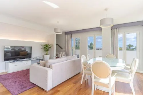 Q.Vitória PentHouse, by Pausa Holiday Rentals