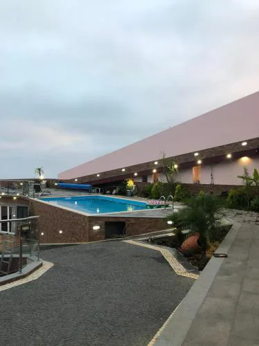 RoadHouse Madeira