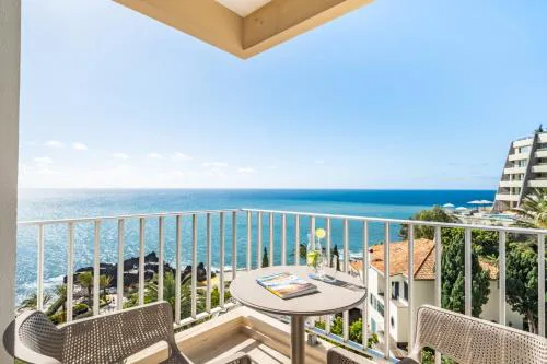 Step To The Sea 5, by Pausa Holiday Rentals