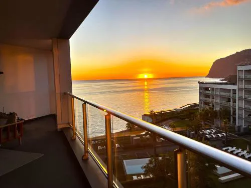 Suite 107
