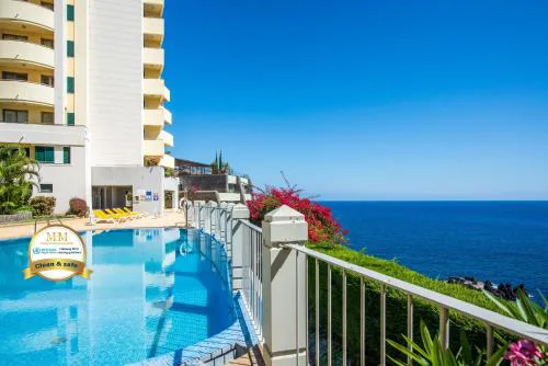 The Cliff Side Apartment