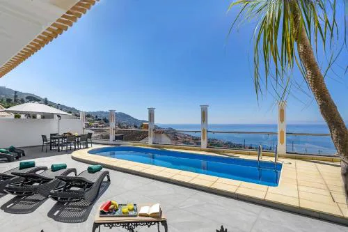 Villa Atlantic Sunset by Villa Plus