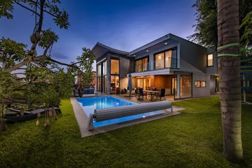Villa das Quebradas by An Island Apart