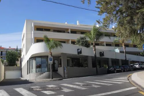 White House Premium - Located in a prestigious Funchal area