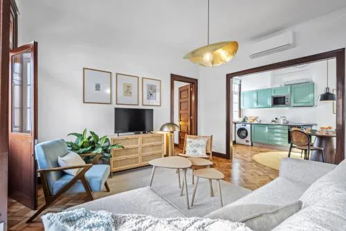 Zino Apartment A - By Wehost