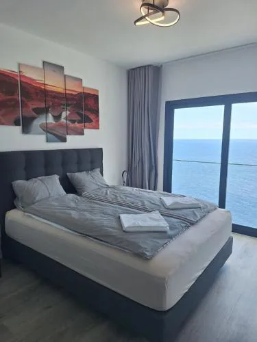 Cliff Residence Ocean View