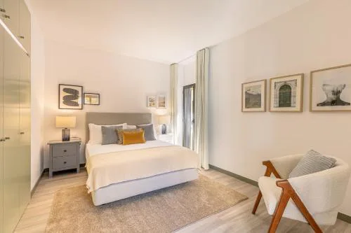 Fort Bay Suite Apartments