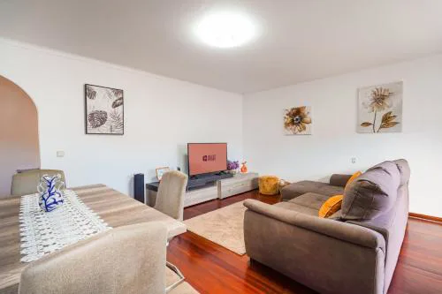 GuestReady - Machico Apartment with Balcony