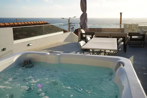 Pauloldtown - Local experience w rooftop n jacuzzi