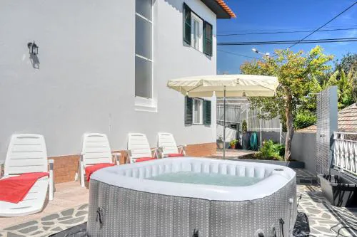 Casa do Valentim, a Home in Madeira