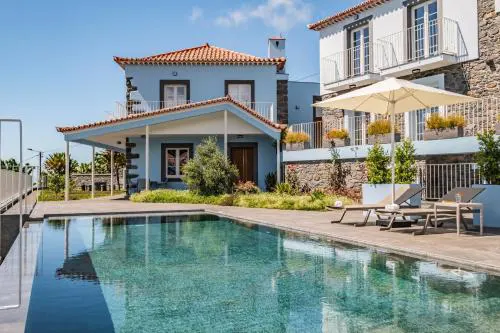 Casas da Luz by Homie