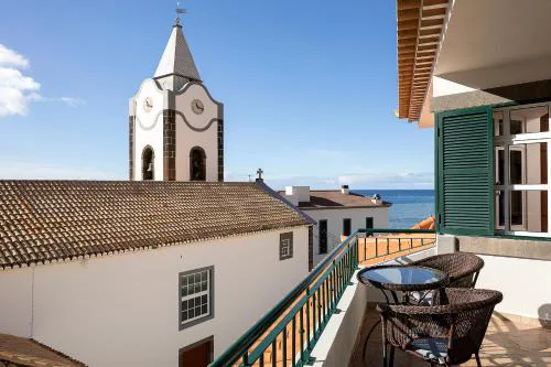 Solful at the Nomads Village Ponta do Sol