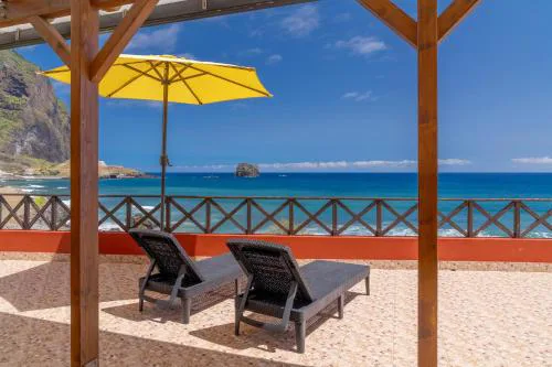Maiata Beach House by Holiday Rental Madeira