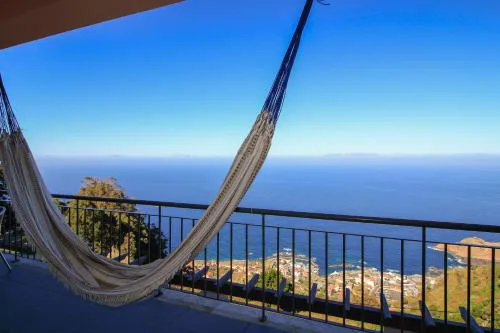 Paradise Ocean View by AnaLodges