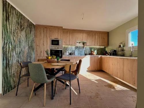 Bamboo Star House