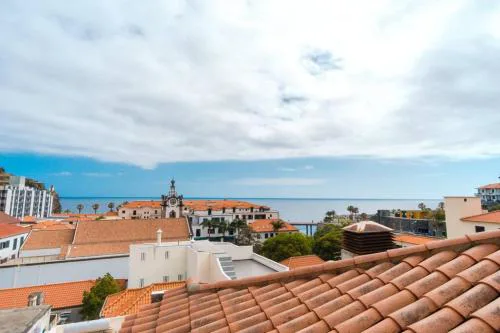 Brava 3-Bed Home - Best Location & Free Parking