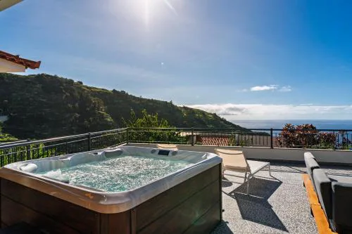 Casa de Pedra by An Island Apart