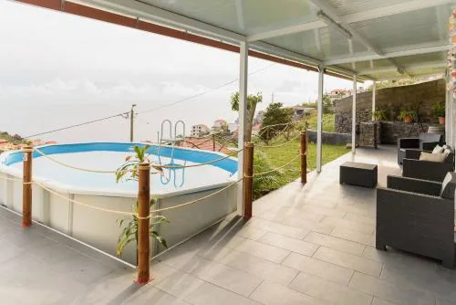 Casa do Vale by Mth