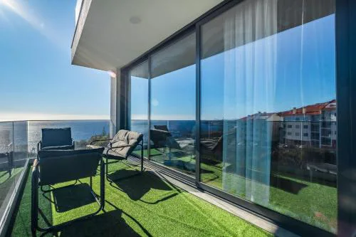 Endless Horizon BY YOUR KEY MADEIRA