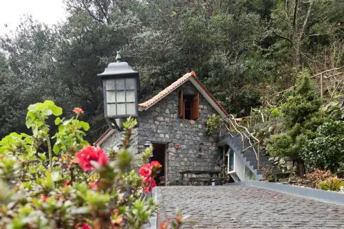 Portas da Levada A by Rent-a-key