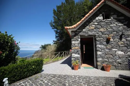 Portas da Levada B by Rent-a-key