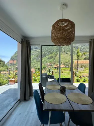 The Green Valley House